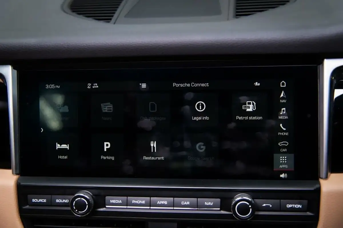 2020-porsche-macan-30-v6-s-big-33