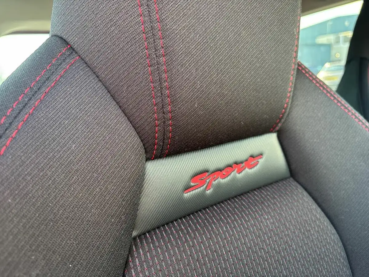 2023-suzuki-swift-14-boosterjet-sport-big-38