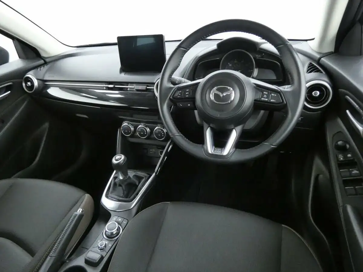2023-mazda-mazda2-15-skyactiv-g-se-l-big-20