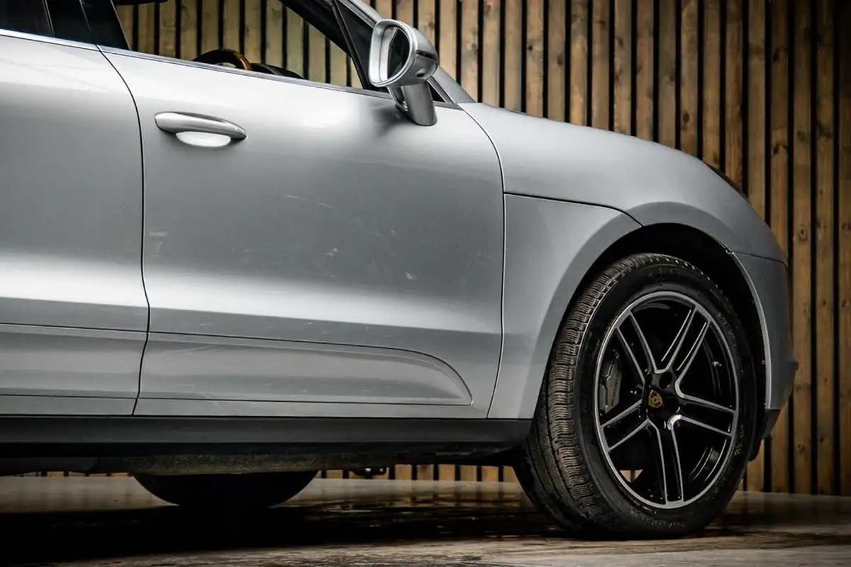 2019-porsche-macan-30-v6-s-big-13