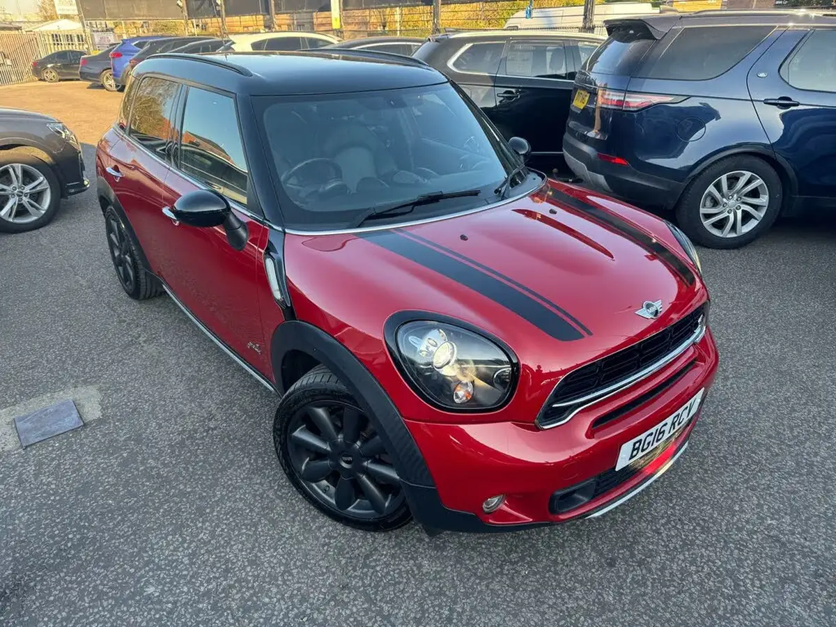 2016-mini-countryman-16-cooper-s-ss-all4-big-28