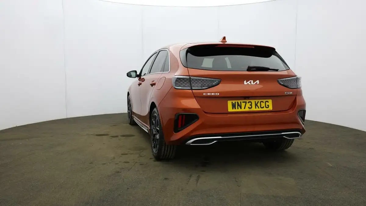 2023-kia-ceed-15-t-gdi-gt-line-158bhp-big-56