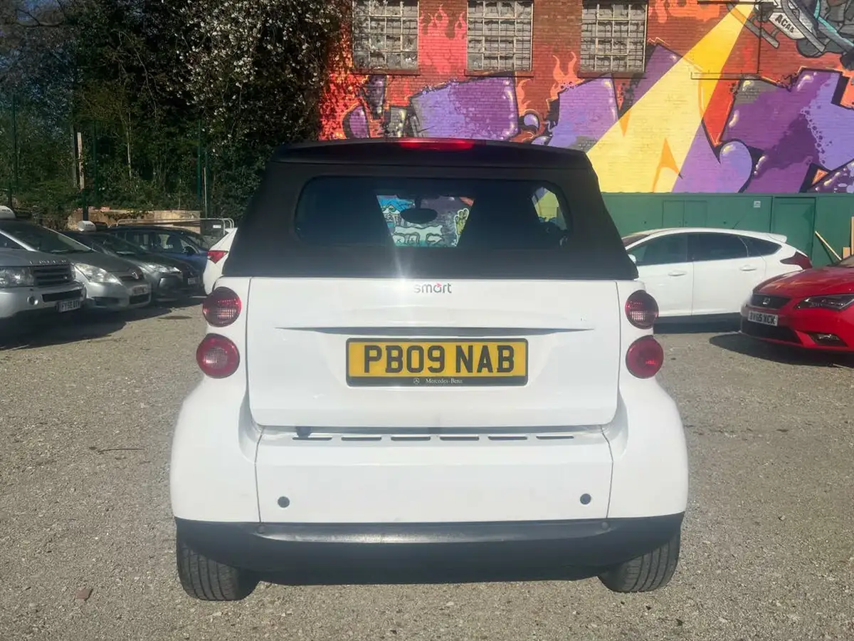 2009-smart-fortwo-10-passion-71bhp-cabriolet-big-5