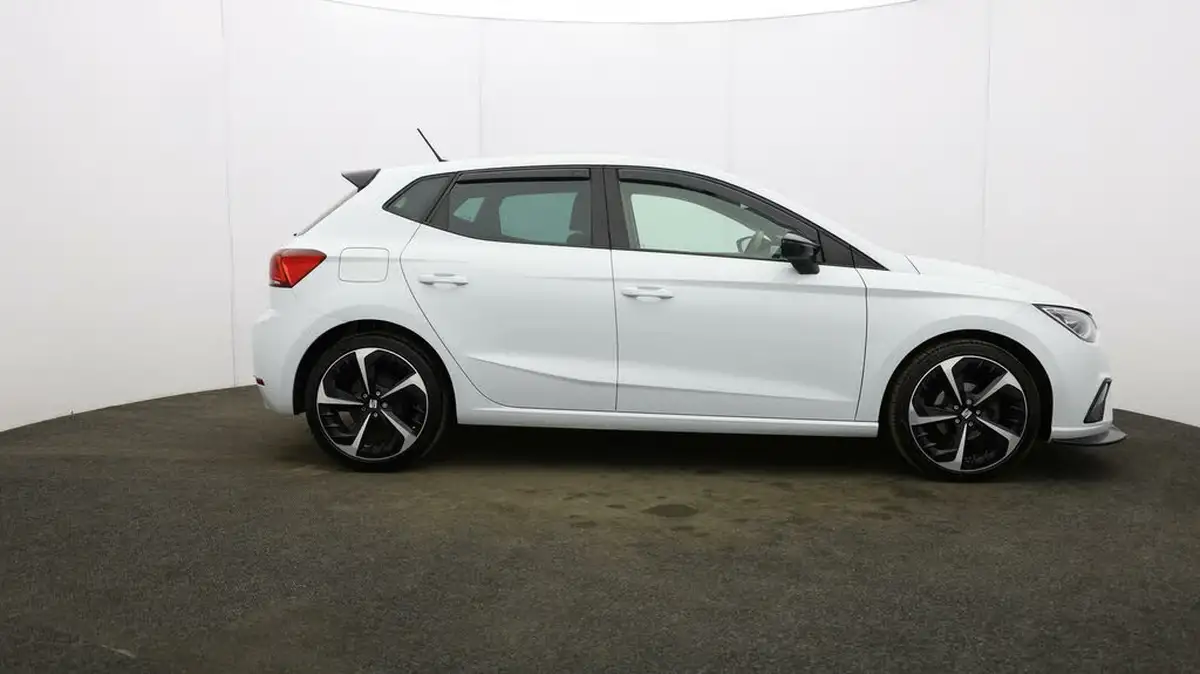 2021-seat-ibiza-10-tsi-fr-sport-95ps-big-51
