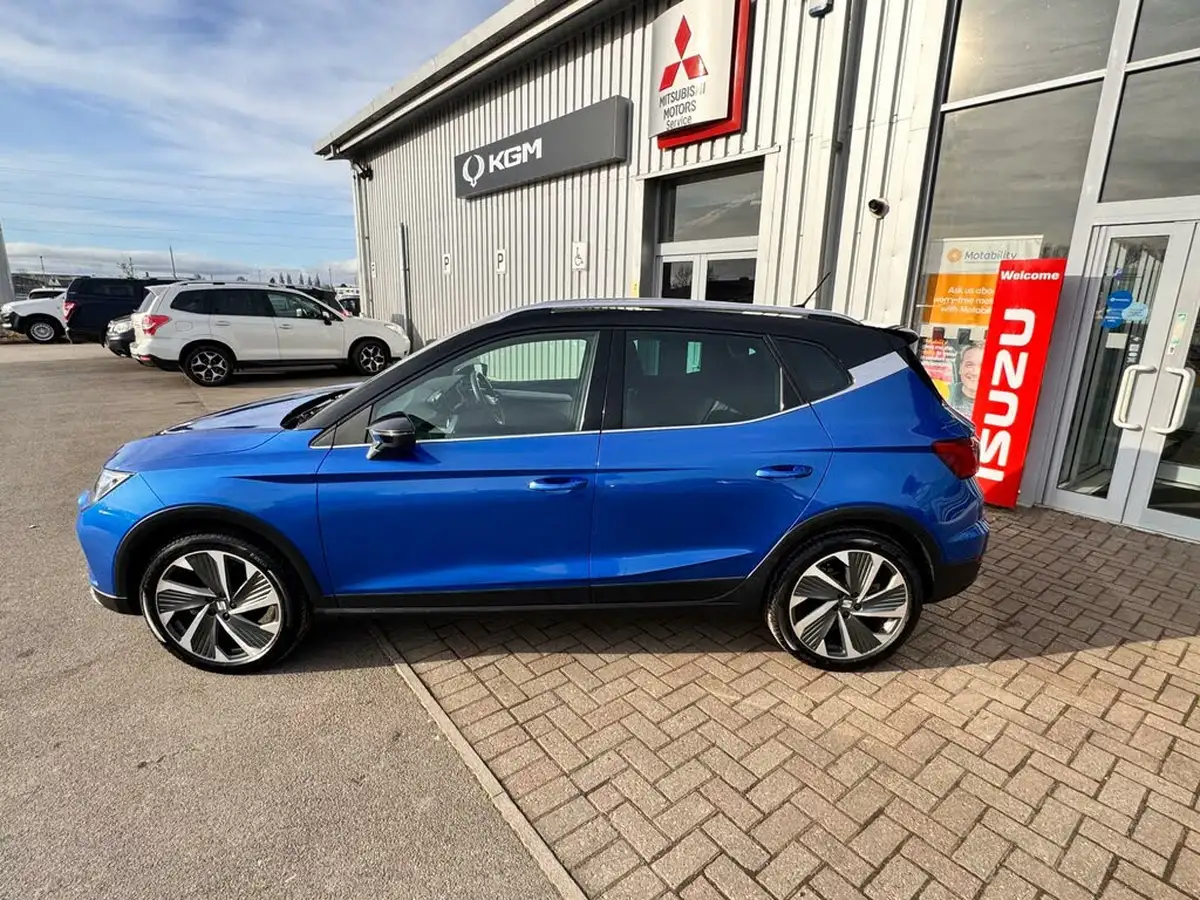 2023-seat-arona-10-tsi-fr-sport-big-1