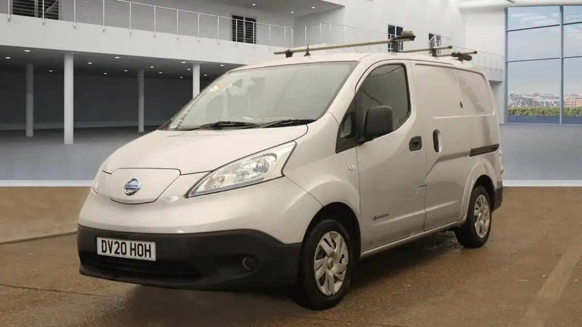 2020-nissan-env200-e-acenta-panel-van-auto-big-1
