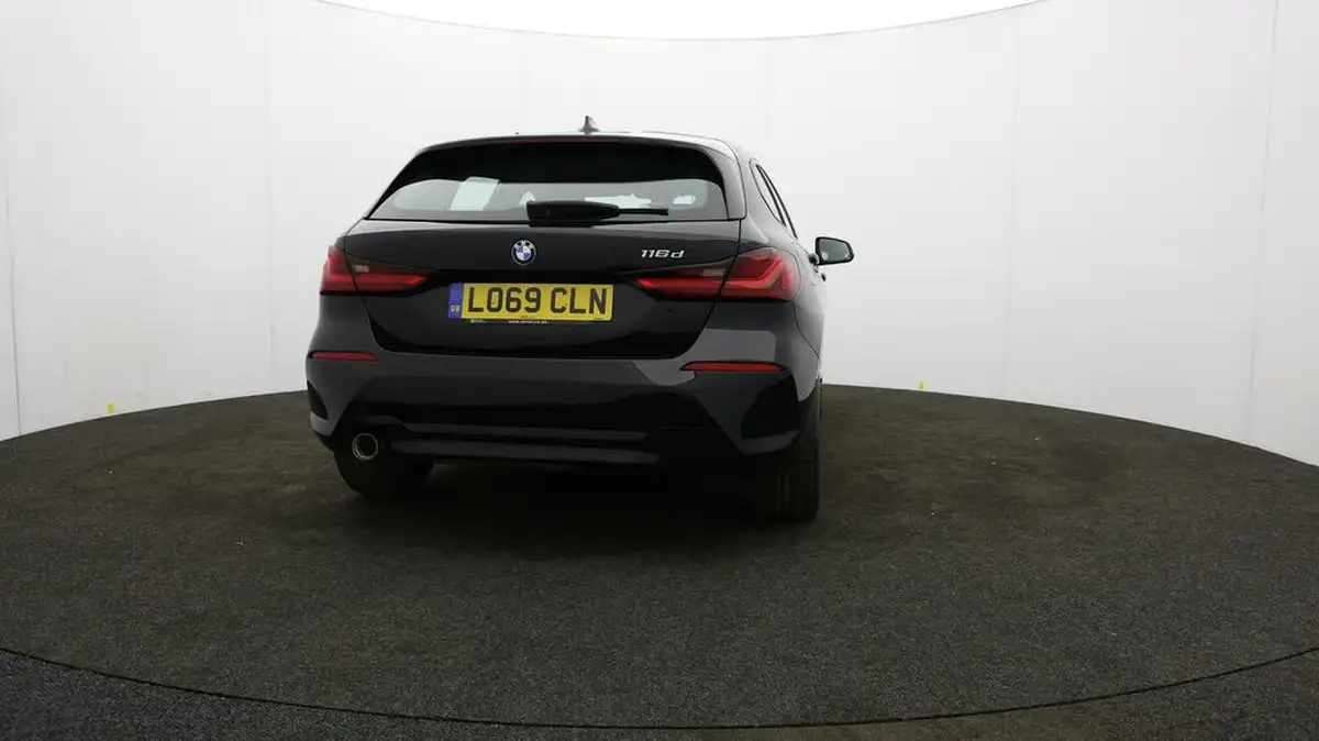 2019-bmw-1-series-15td-116d-se-114bhp-5d-big-73