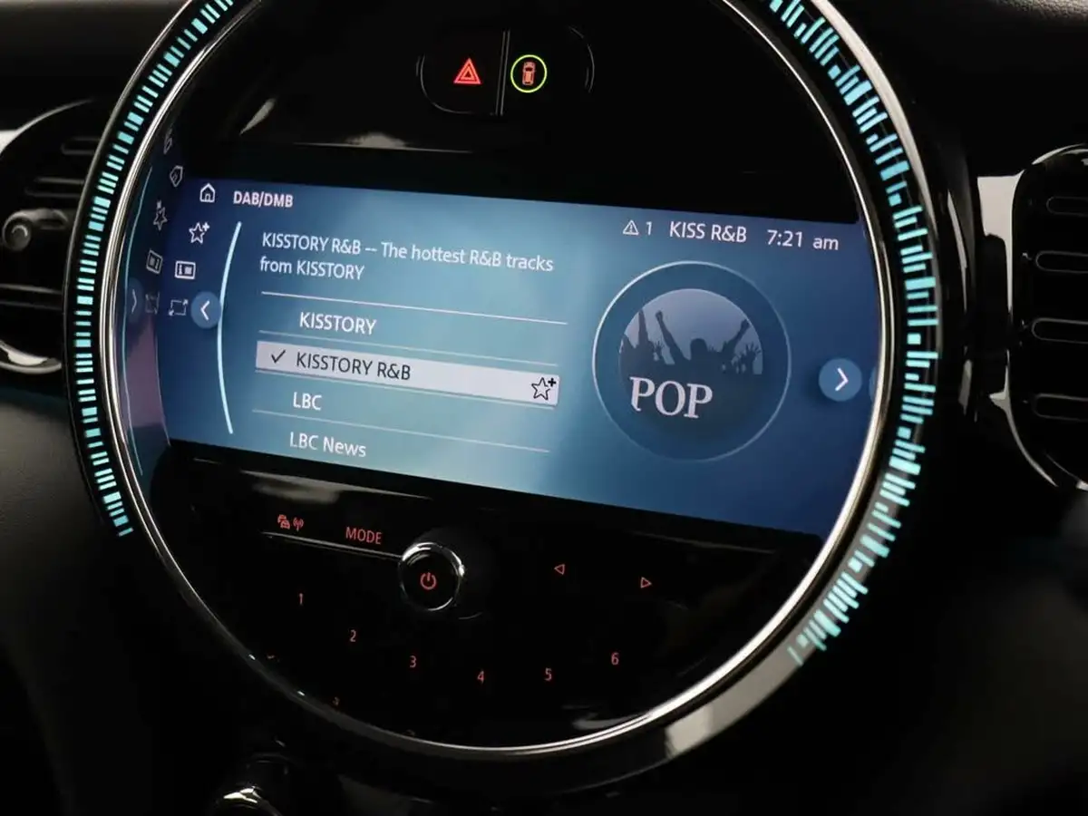 2022-mini-cooper-15-cooper-classic-premium-hatchback-5d-auto-big-34