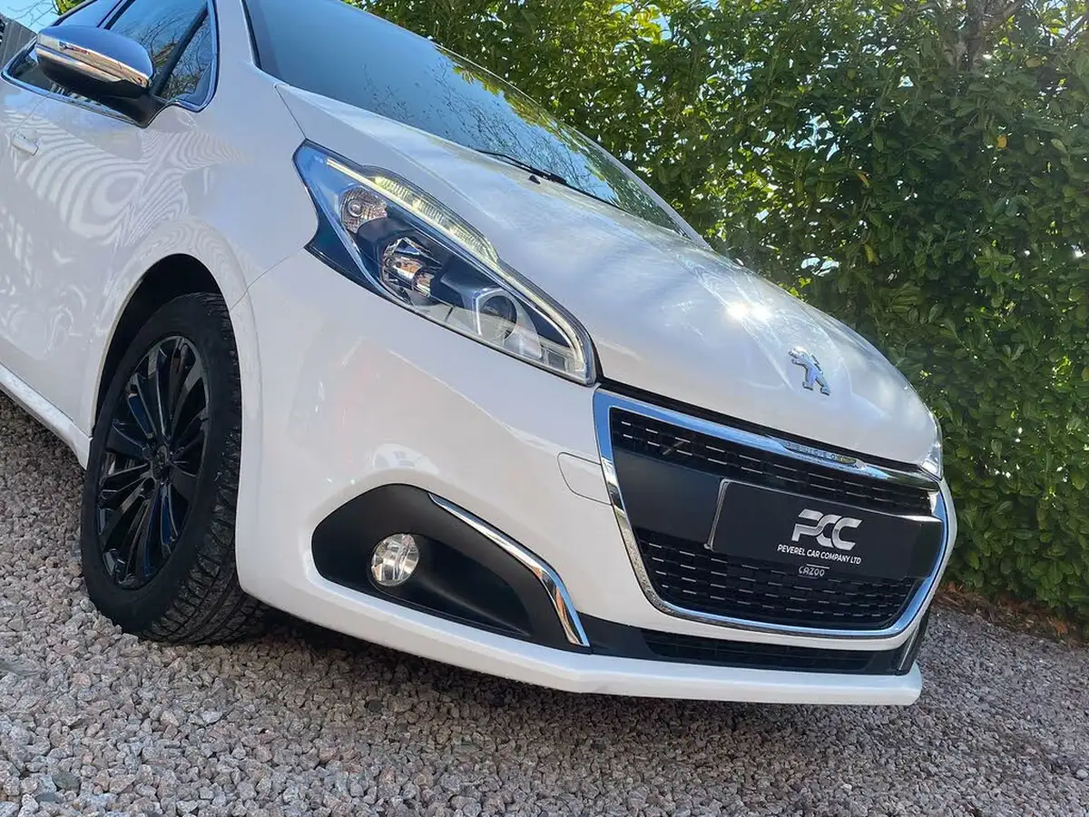 2018-peugeot-208-16bluehdi-allure-75bhp-big-36
