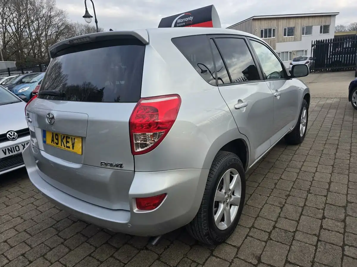 2008-toyota-rav4-20-xt-r-auto-big-4
