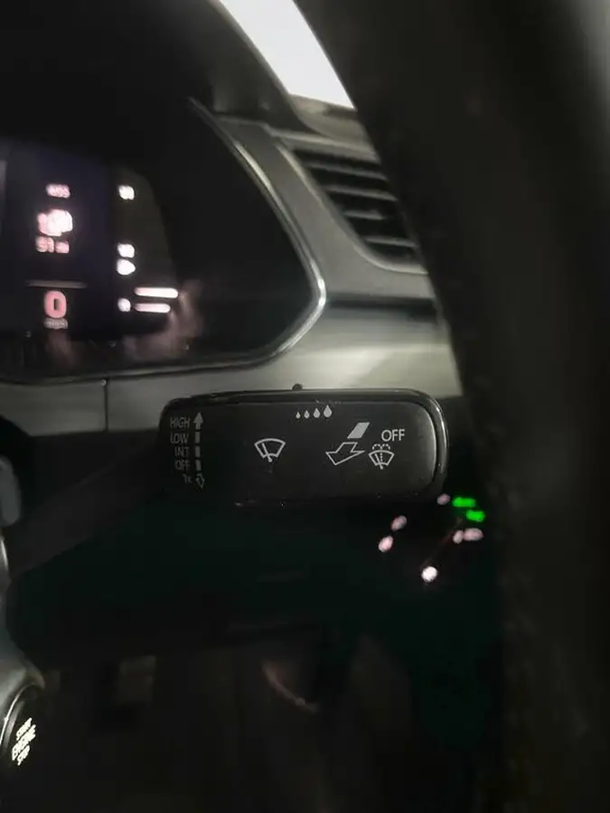 2022-skoda-superb-14-tsi-se-technology-218ps-hatchback-big-20