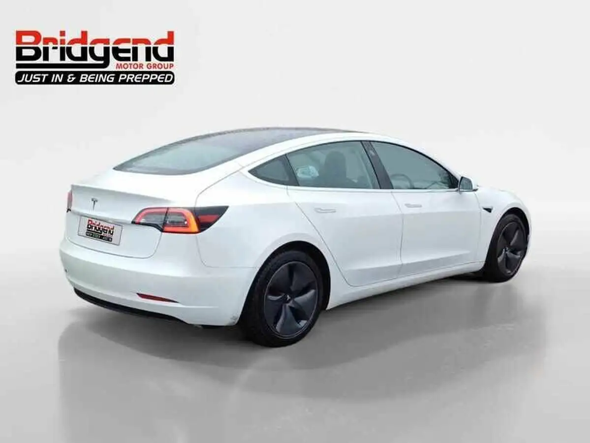 2020-tesla-model-3-e-standard-plus-big-2