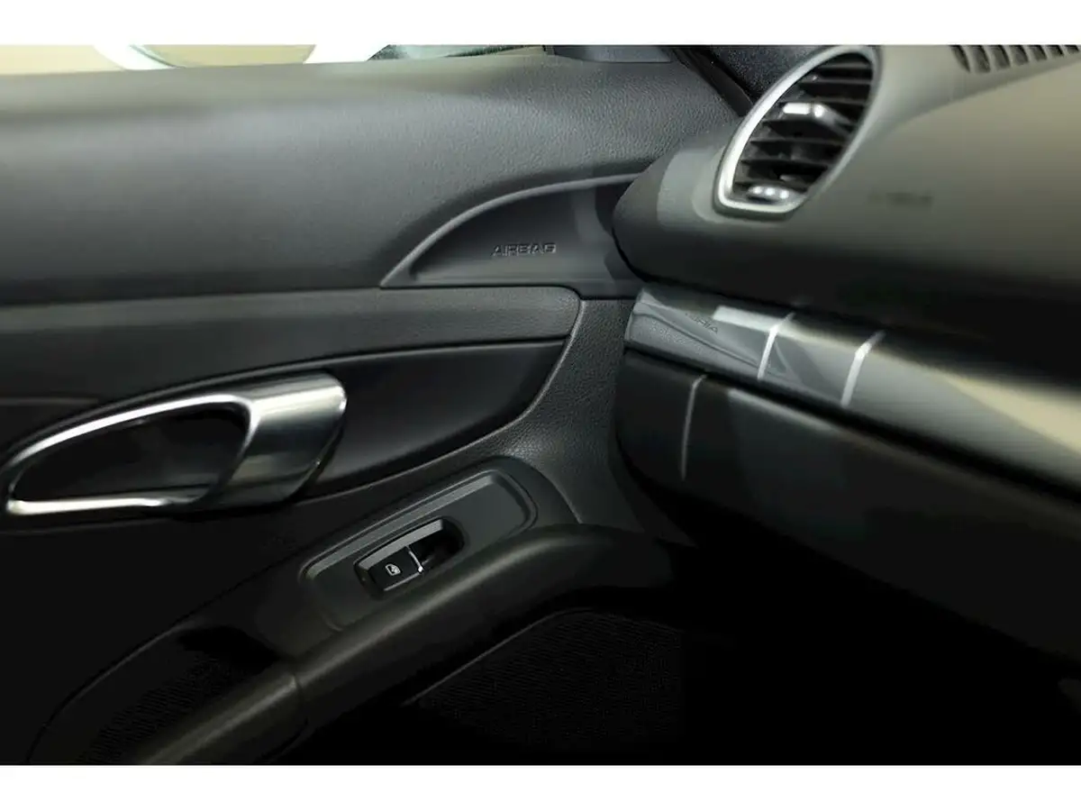 2018-porsche-cayman-718-20-cayman-ss-big-34