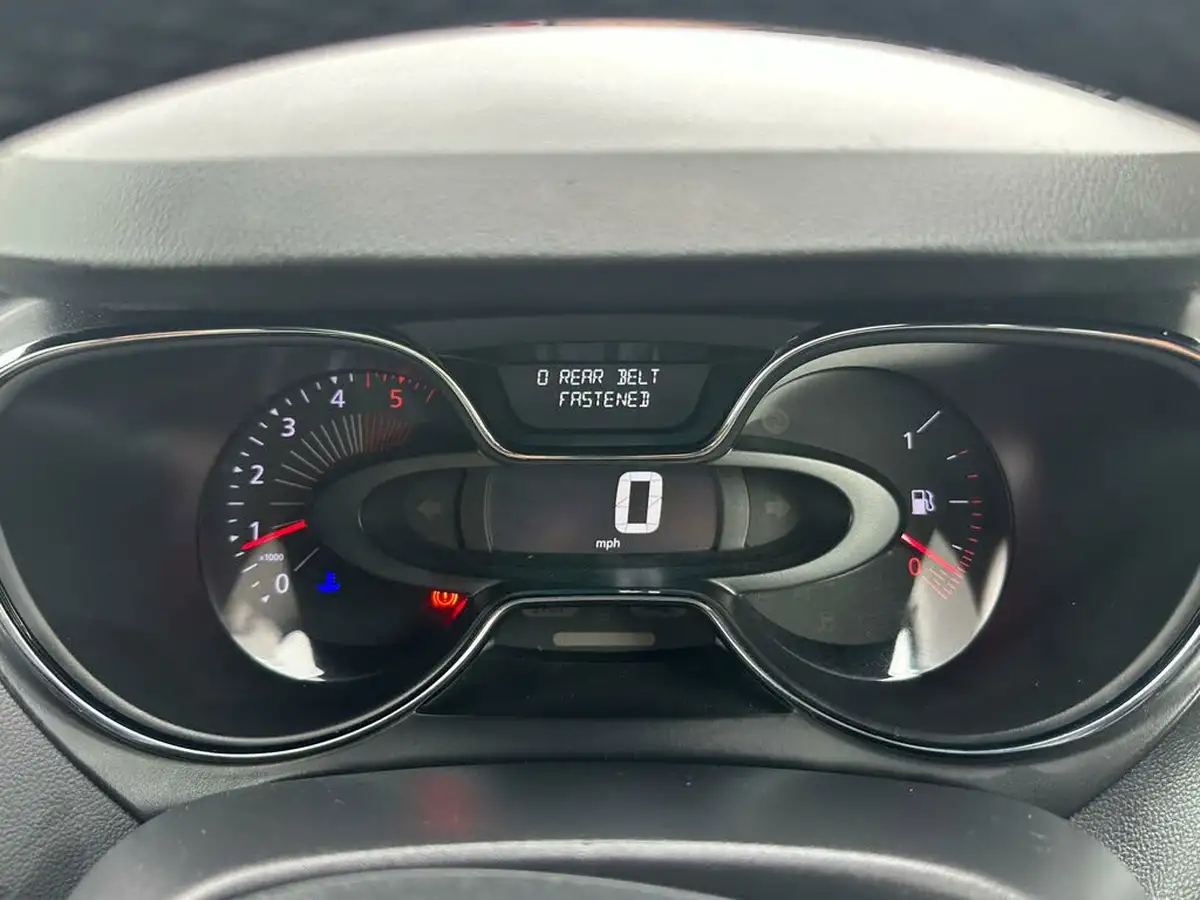 2016-renault-captur-15dci-dynamique-nav-90bhp-energy-ss-big-5