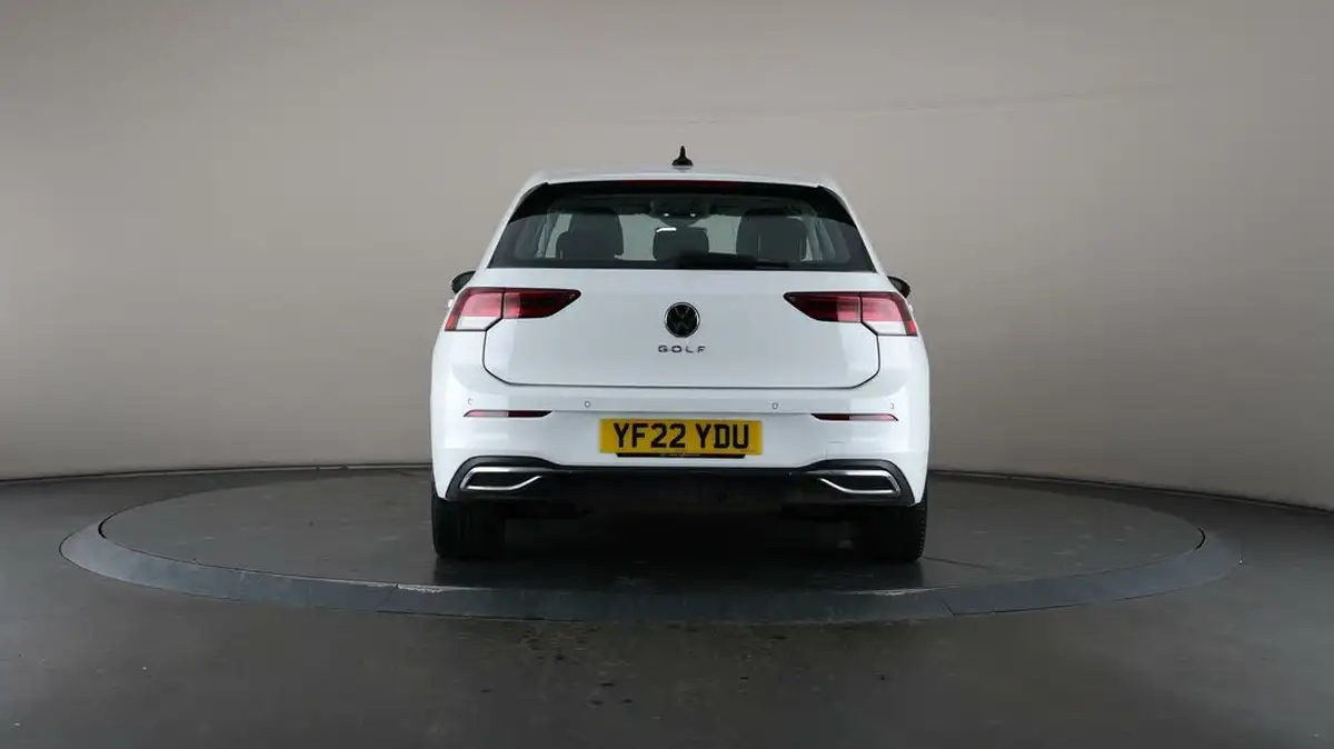 2022-volkswagen-golf-20tdi-style-150ps-hatchback-dsg-big-6