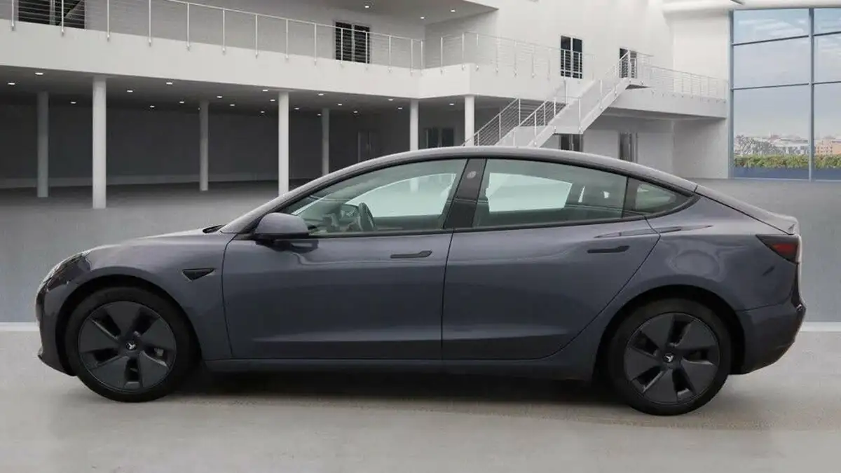 2021-tesla-model-3-e-long-range-4x4-big-5