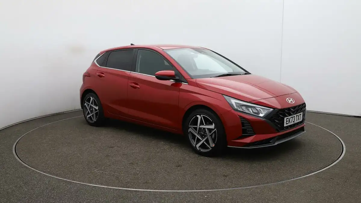 2024-hyundai-i20-10-t-gdi-premium-big-1