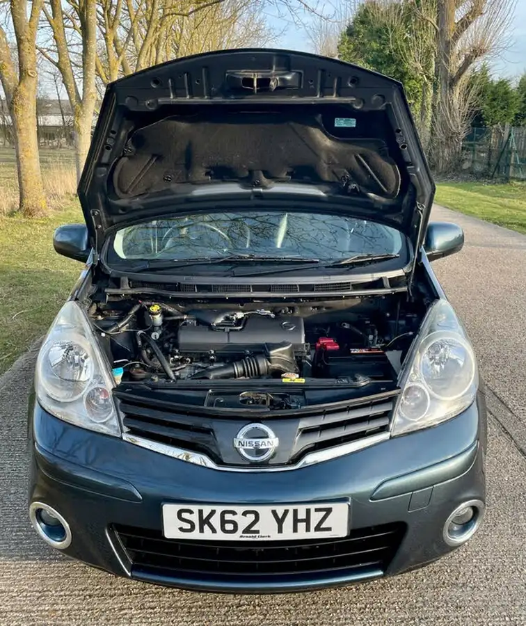 2012-nissan-note-14-n-tec-big-46