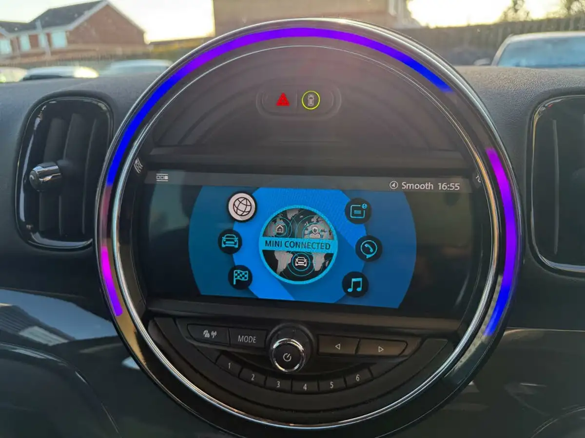 2019-mini-countryman-15-cooper-classic-big-44