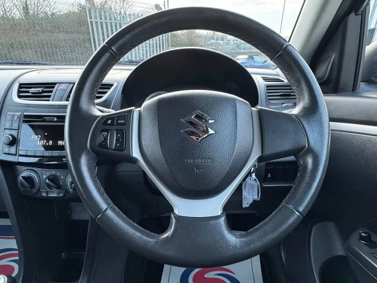 2012-suzuki-swift-12-sz3-5d-big-24