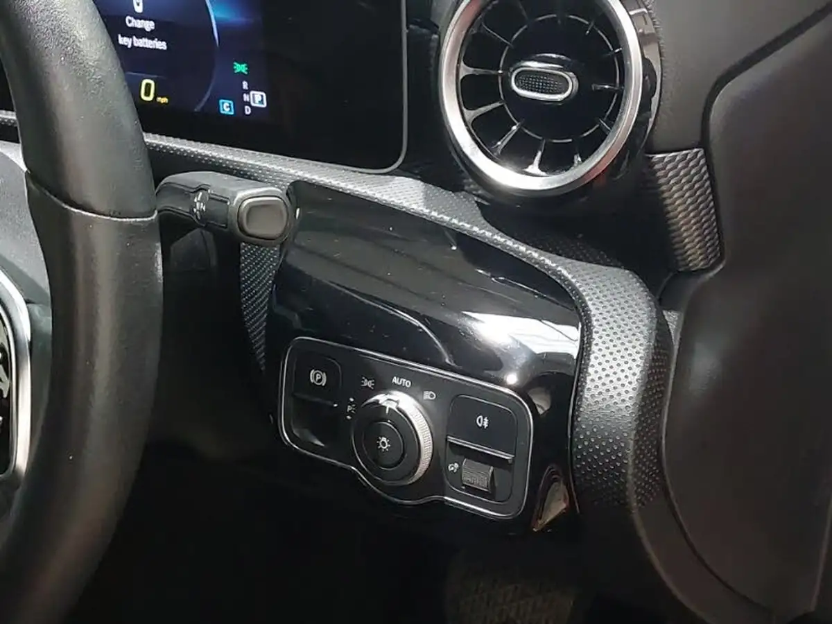 2019-mercedes-benz-a-class-13-a200-sport-executive-hatchback-5d-7g-dct-big-11