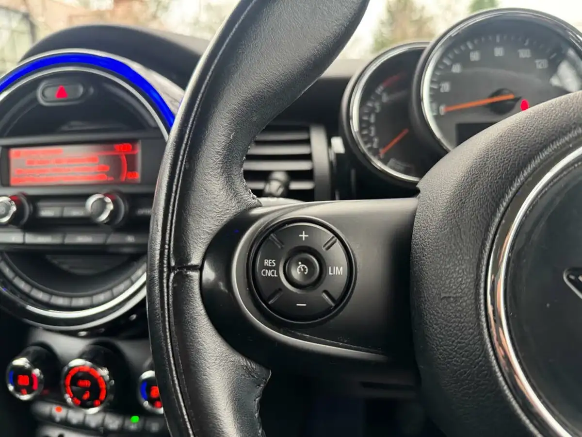2016-mini-cooper-15-cooper-ss-hatchback-3d-big-17