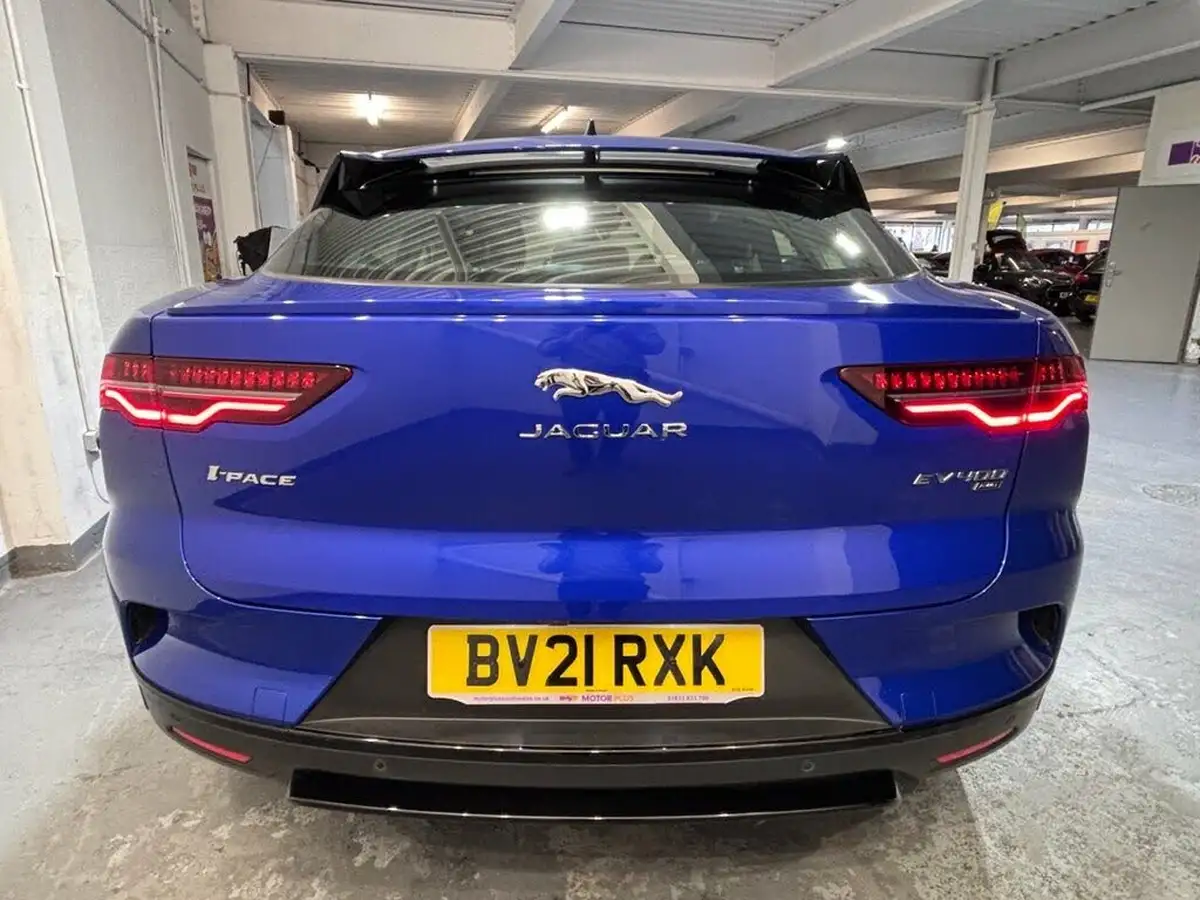 2021-jaguar-i-pace-ev400-hse-big-6