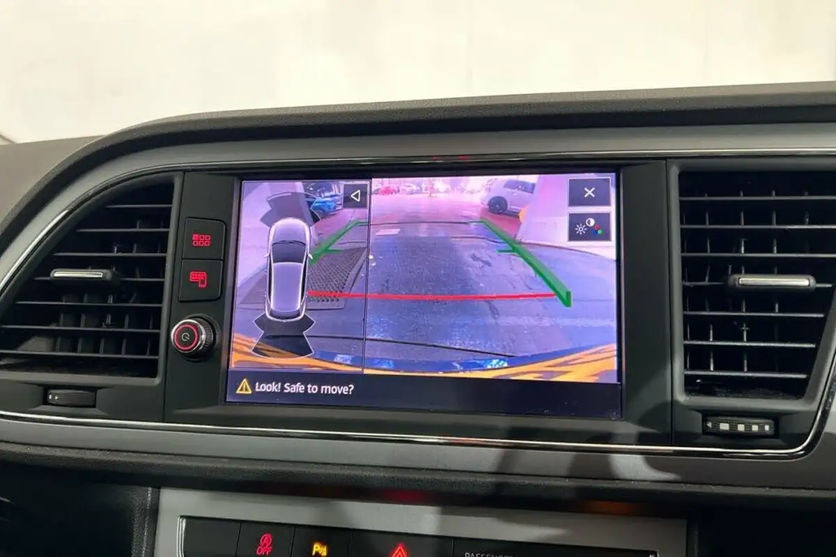 2019-seat-leon-20tdi-xcellence-lux-hatchback-dsg-big-15
