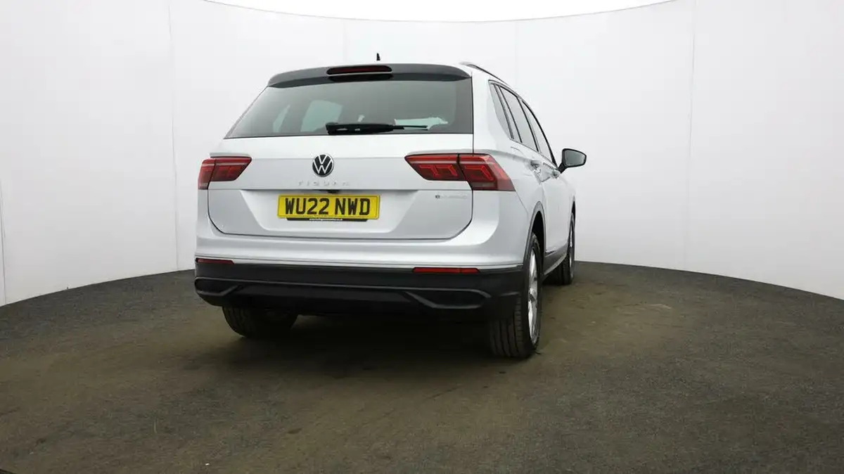 2022-volkswagen-tiguan-14-tsi-life-big-5