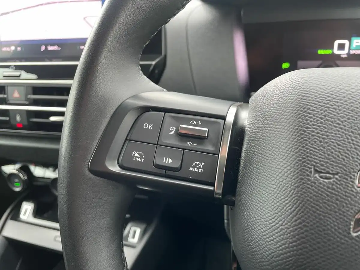 2022-citroen-c4-e-shine-plus-big-22