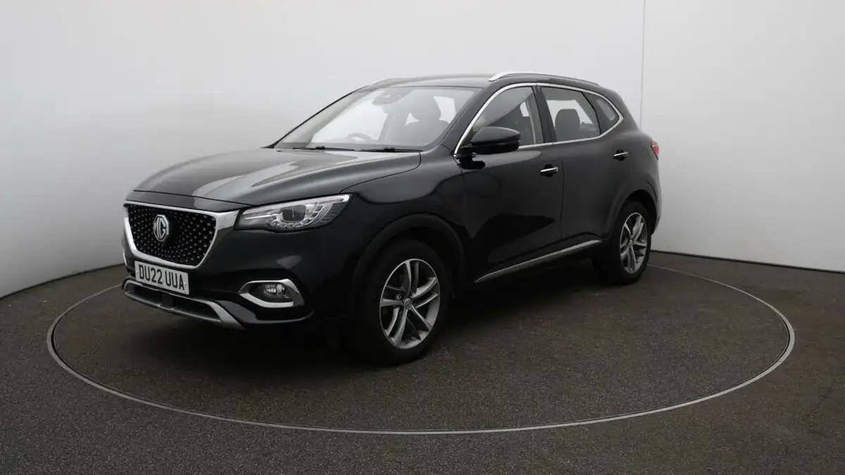 2022-mg-hs-15t-gdi-excite-162ps-big-61
