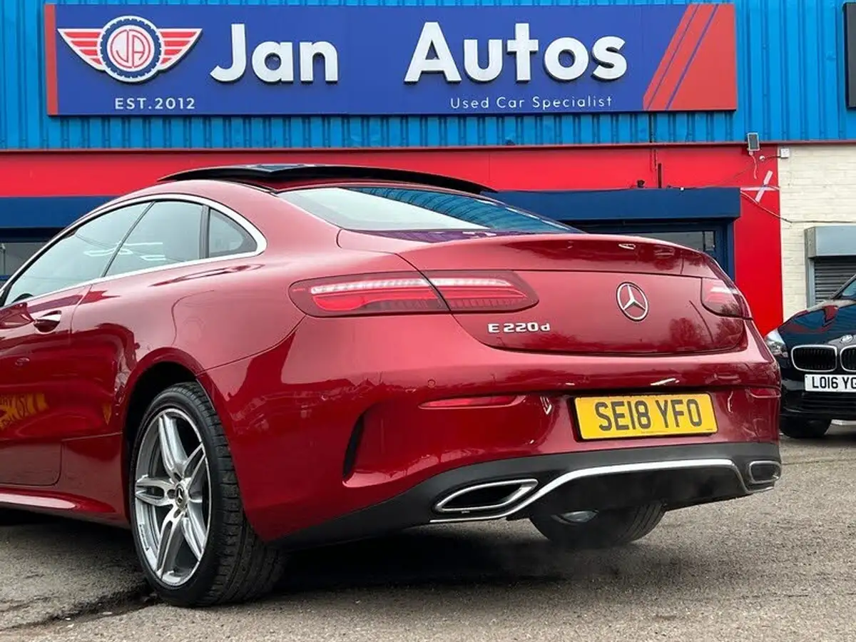 2018-mercedes-benz-e-class-20d-e220d-amg-line-premiumss-coupe-2d-big-35