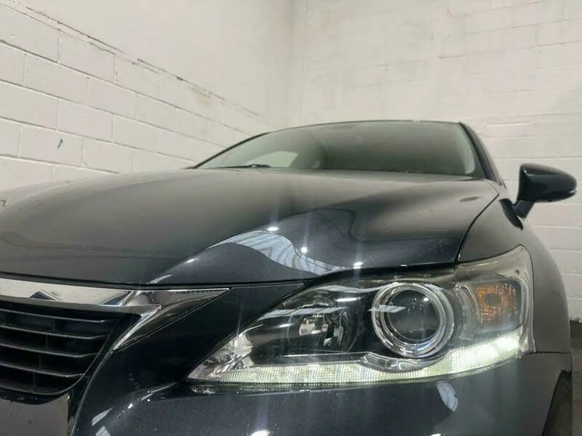 2011-lexus-ct-200h-18-se-l-big-13