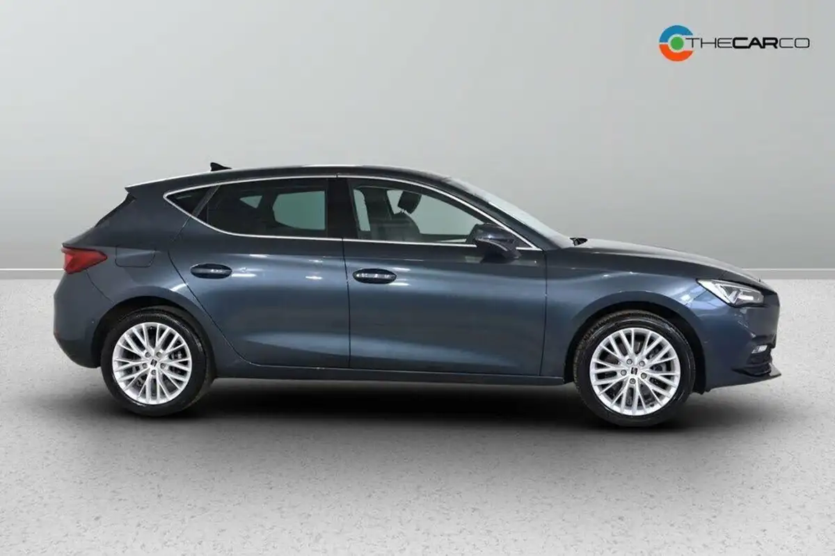2021-seat-leon-14-e-hybrid-xcellence-hatchback-big-9