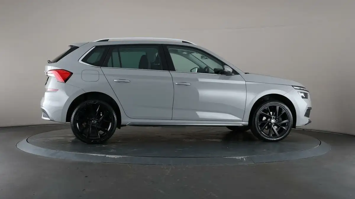 2020-skoda-kamiq-10-tsi-se-l-115ps-dsg-big-59