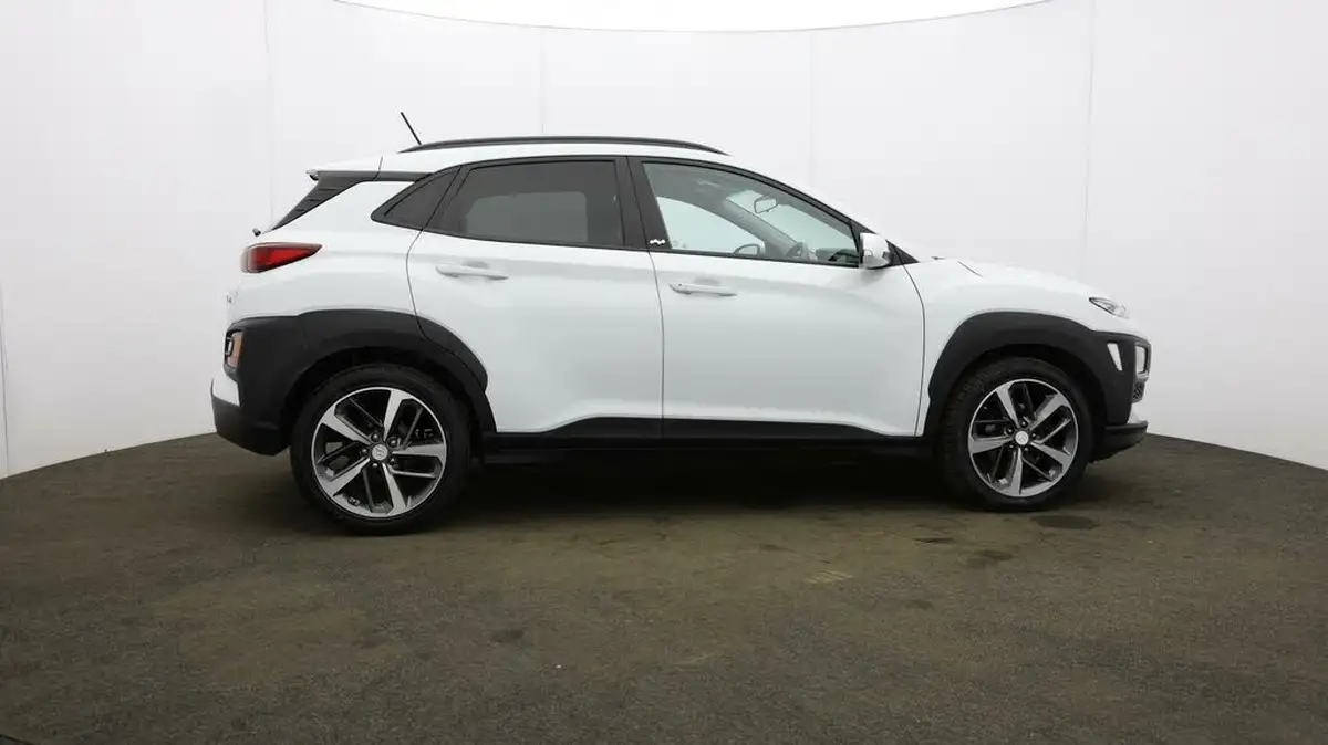 2020-hyundai-kona-10-t-gdi-play-big-51