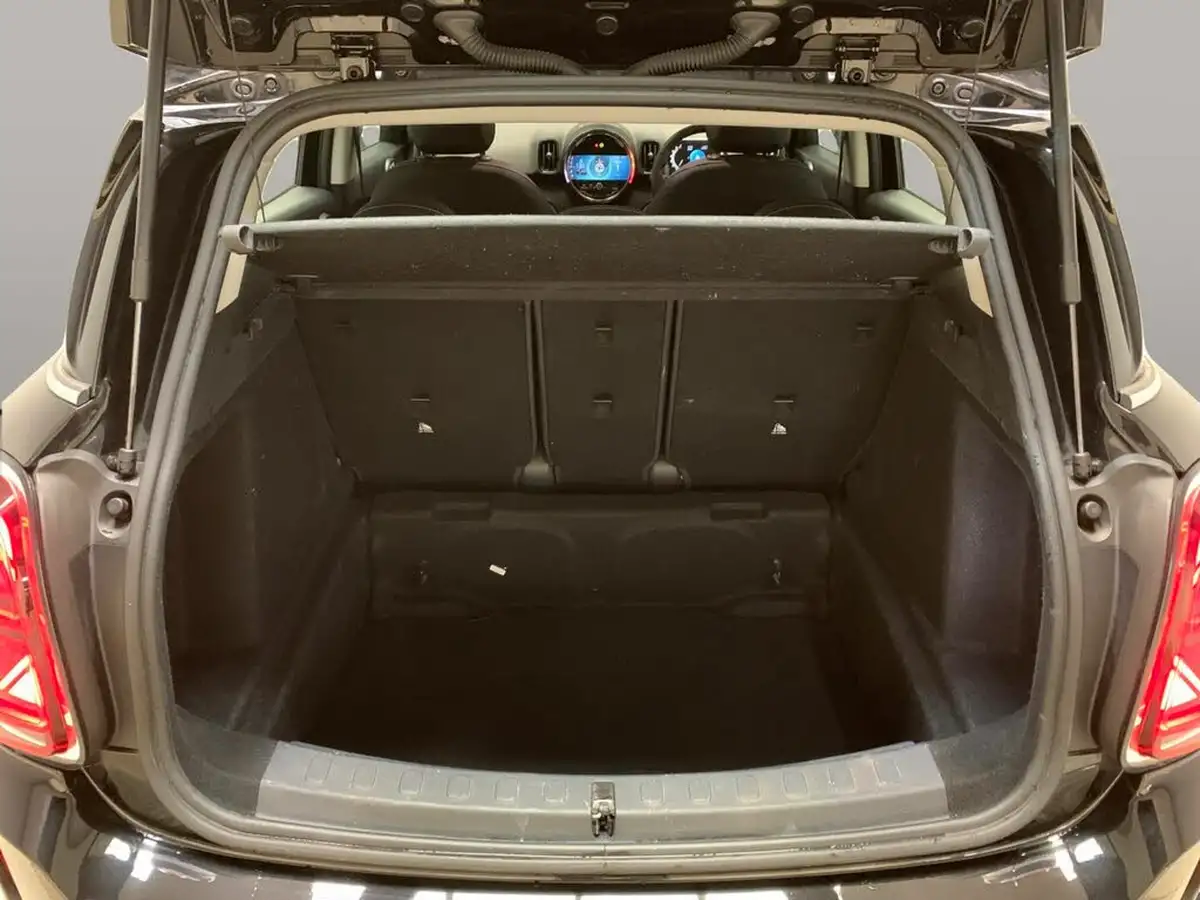 2021-mini-countryman-15-cooper-classic-auto-big-38