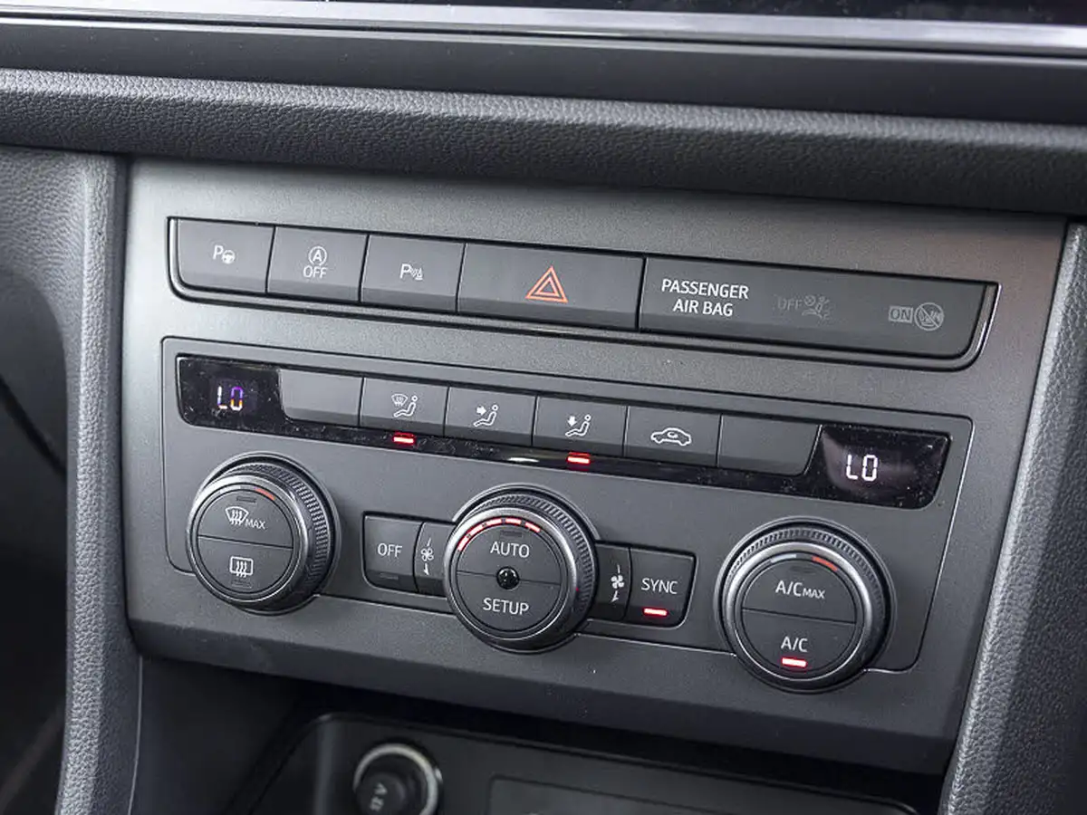 2024-cupra-ateca-15-ecotsi-v1-big-16