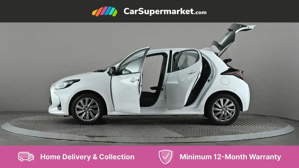 2022-toyota-yaris-15-vvt-i-icon-big-8