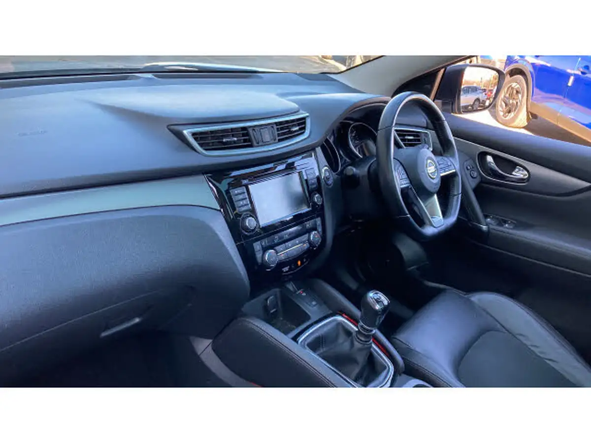 2019-nissan-qashqai-13-dig-t-tekna-140ps-big-8