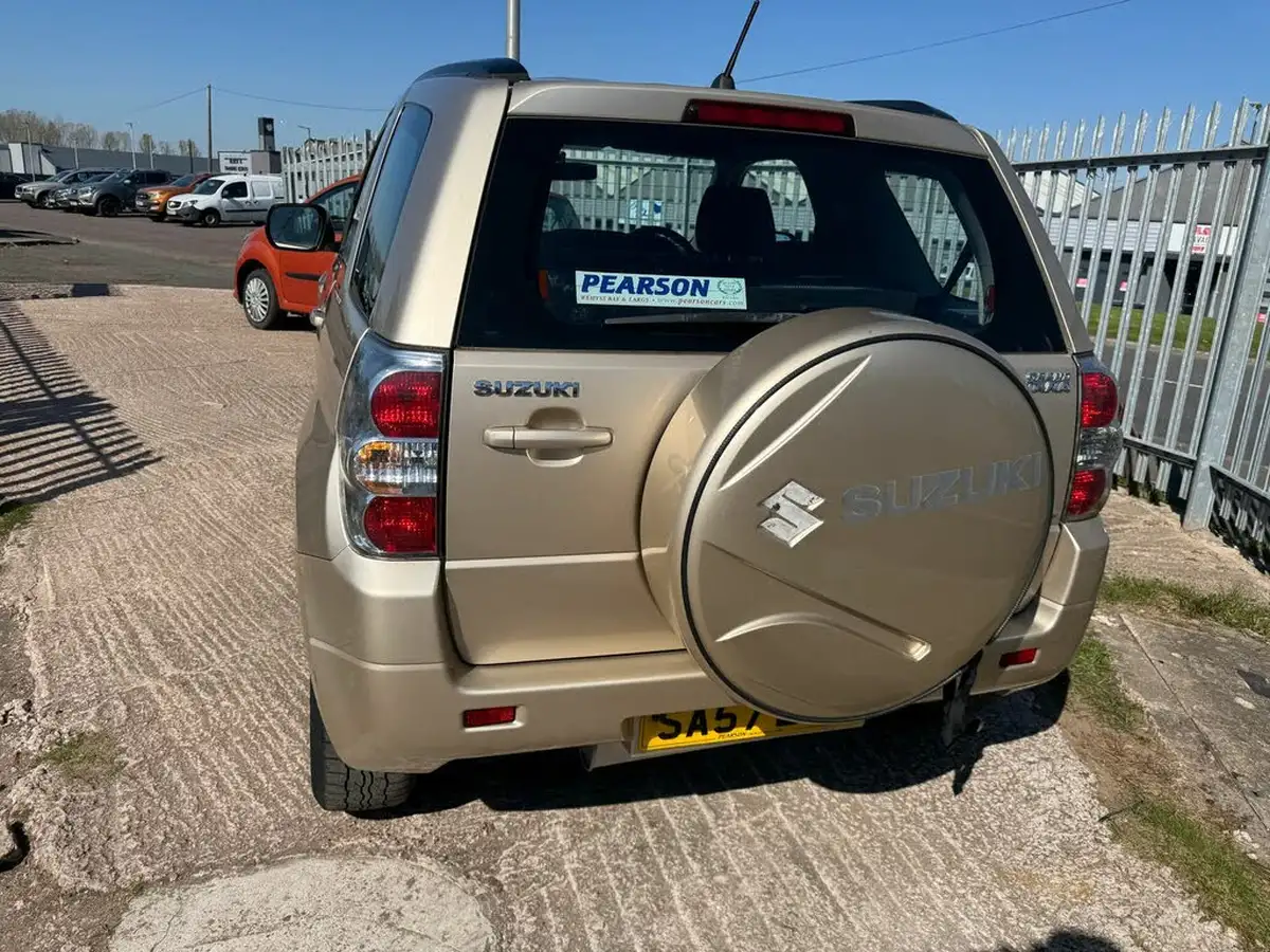 2007-suzuki-grand-vitara-16-big-8