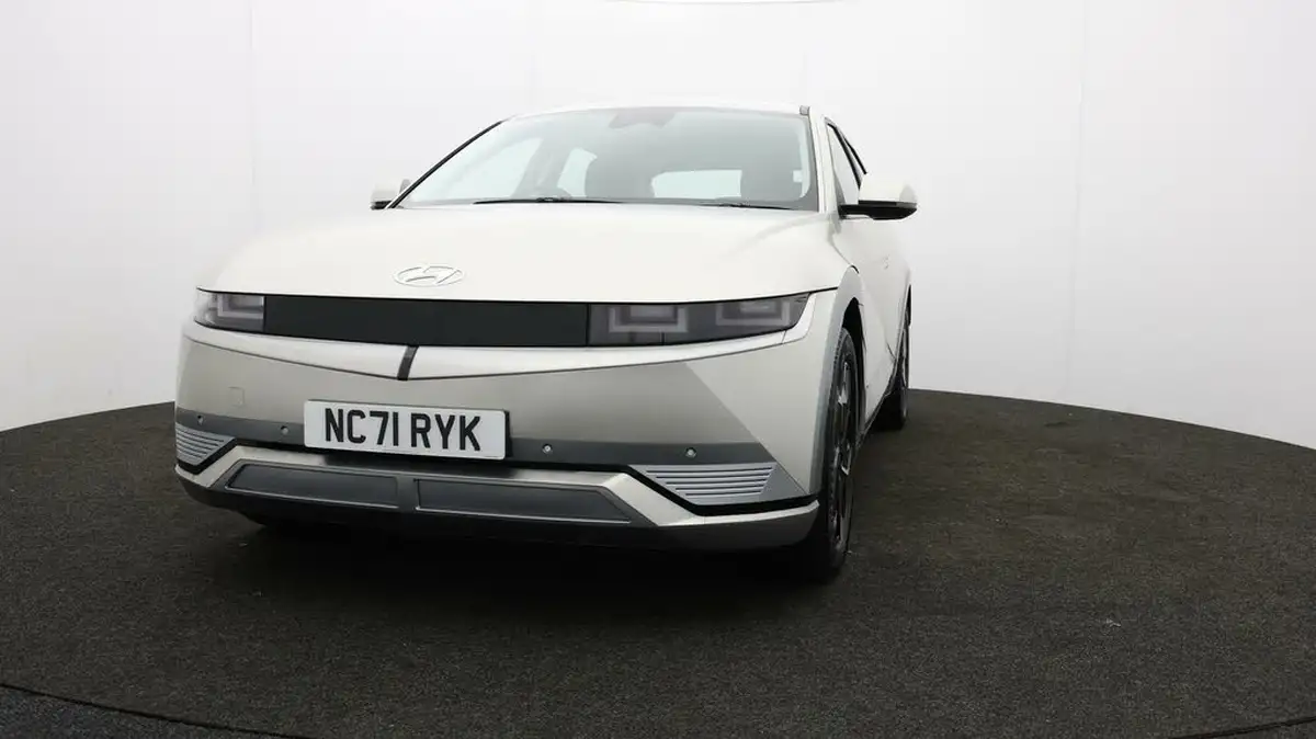 2021-hyundai-ioniq-5-e-premium-170ps-58kwh-rwd-big-47