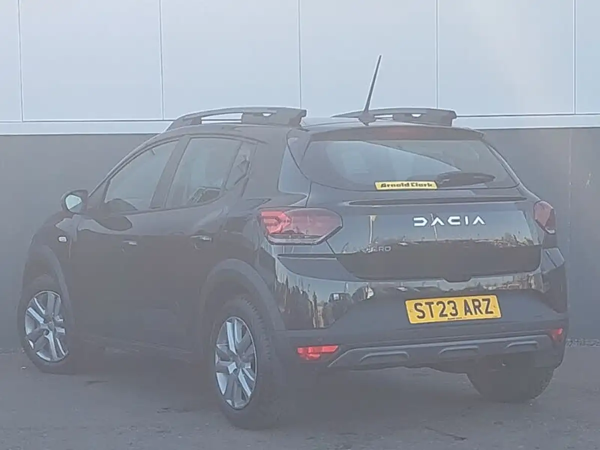 2023-dacia-sandero-stepway-10-tce-expression-90bhp-big-1