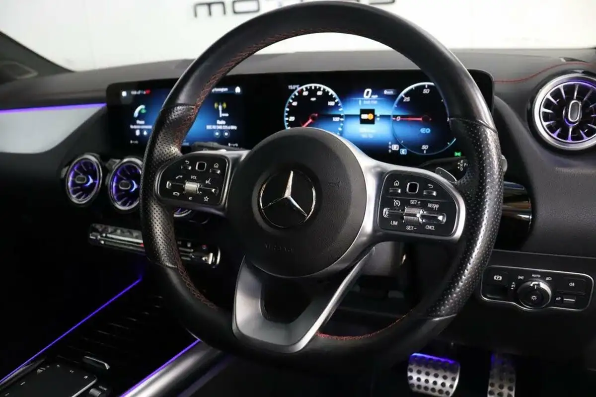 2021-mercedes-benz-eqa-e-eqa-250-amg-line-big-27