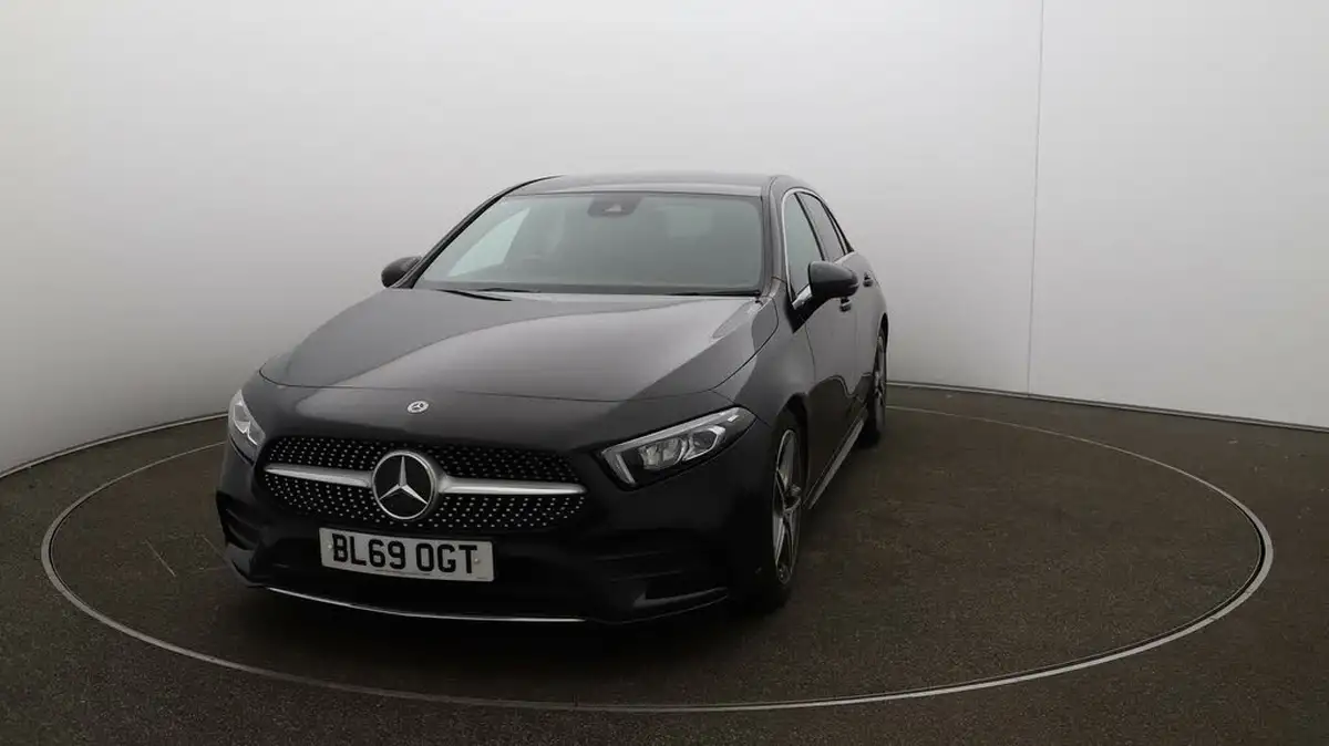 2020-mercedes-benz-a-class-13-a200-amg-line-executive-hatchback-5d-big-30