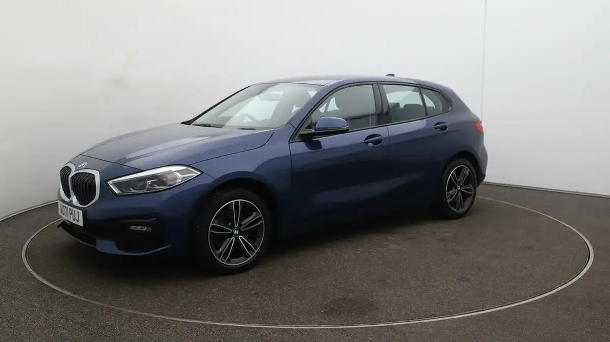 2021-bmw-1-series-15-118i-sport-lcp-big-59
