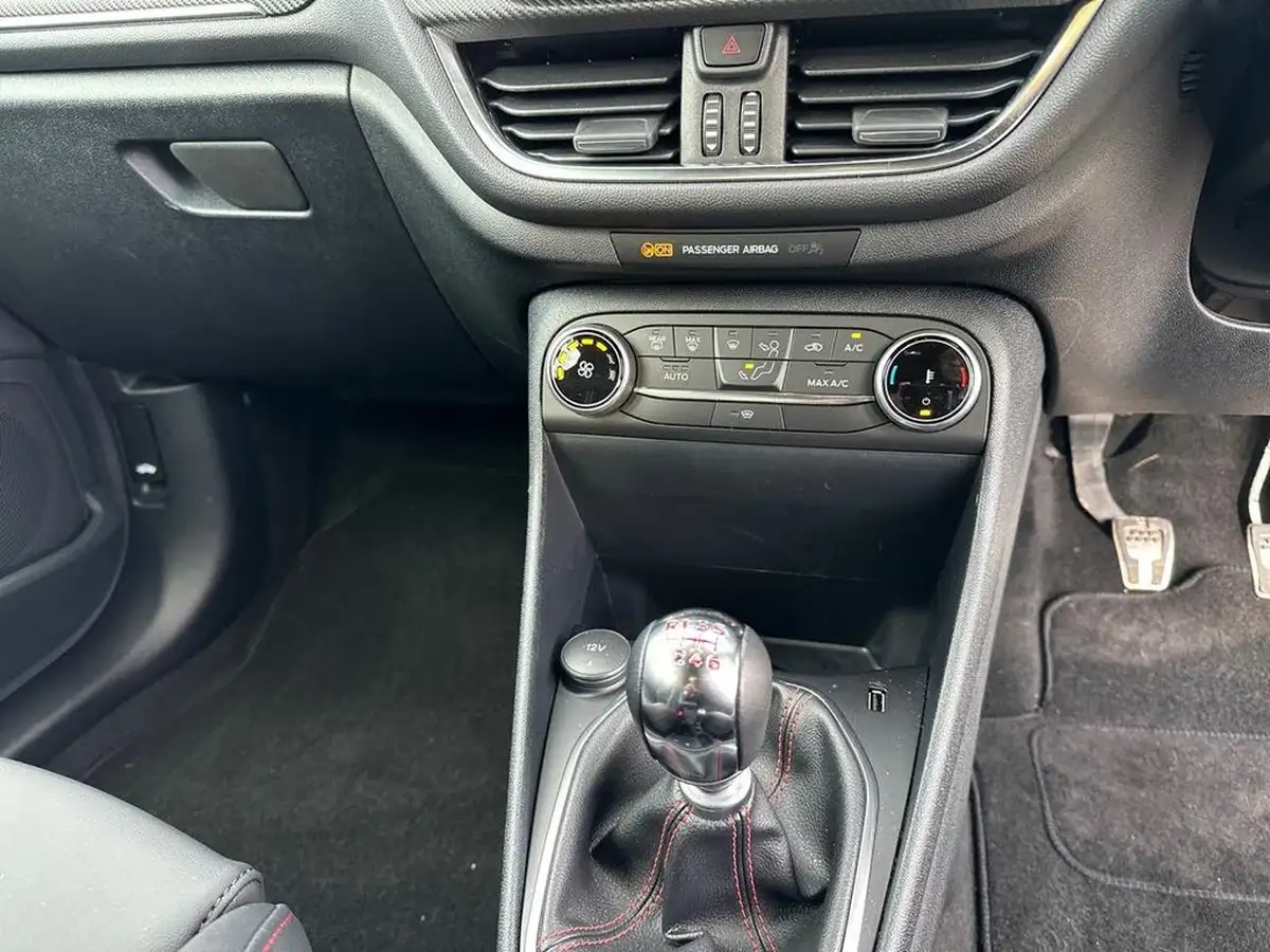 2023-ford-fiesta-15t-st-3-big-21