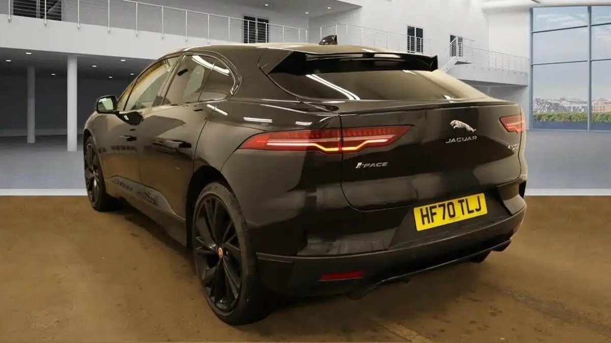 2019-jaguar-i-pace-ev400-hse-big-6