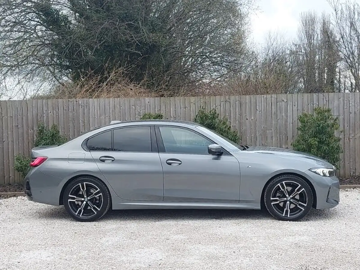 2024-bmw-3-series-20-320i-m-sport-saloon-4d-big-2