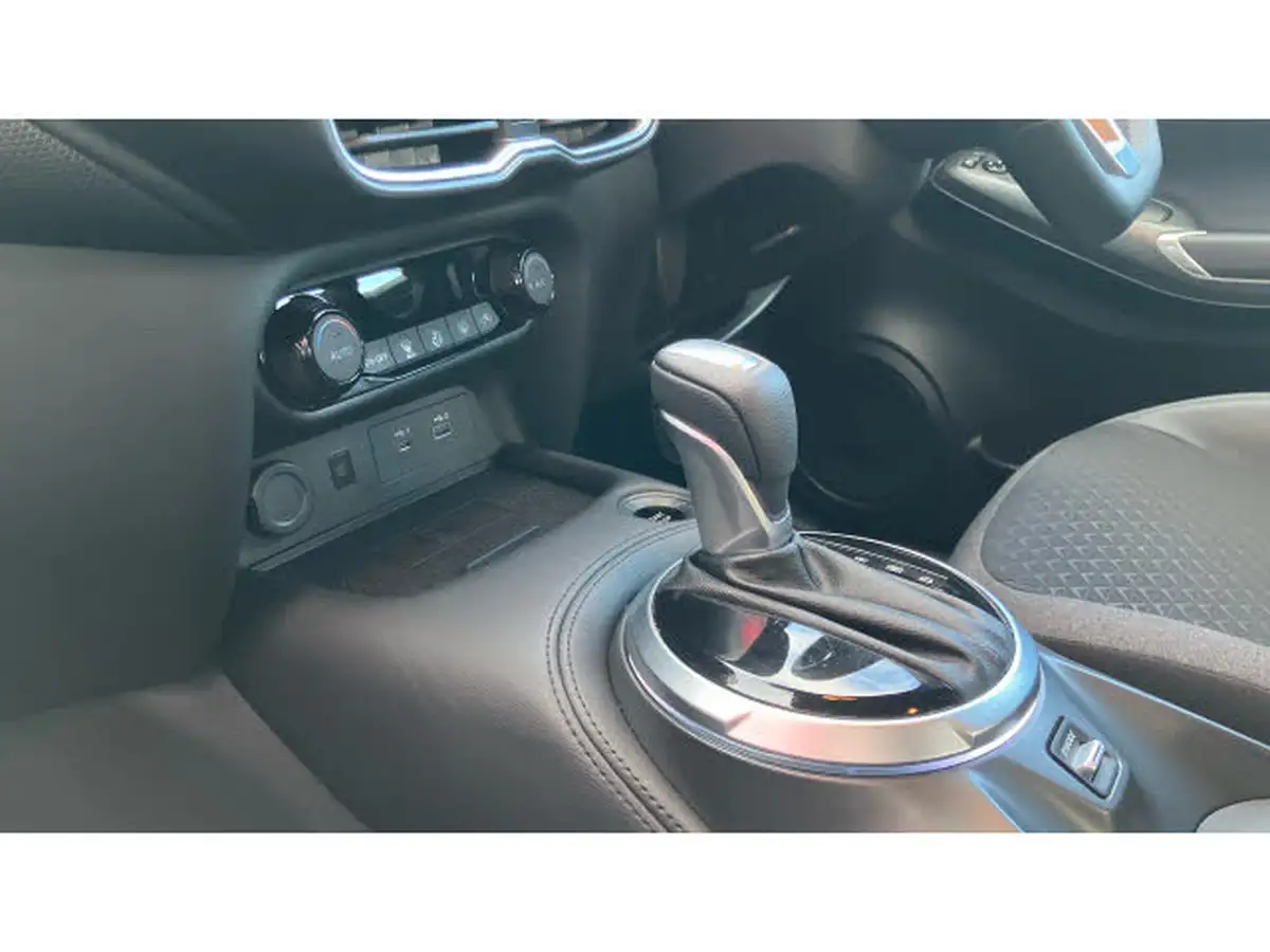 2024-nissan-juke-16-hybrid-n-connecta-big-12